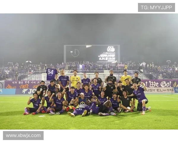 上海足球队在最新状态排行榜中荣登第九名展现强劲实力与潜力