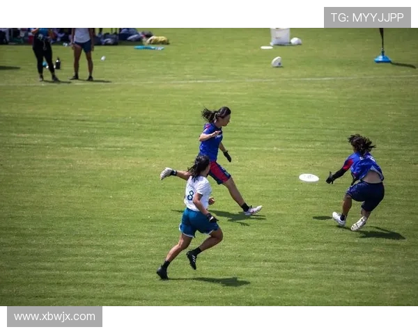 广州飞盘队引领力量变革热潮助推飞盘运动蓬勃发展